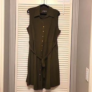 💖 Classy Sleeveless Olive Green Trench Dress